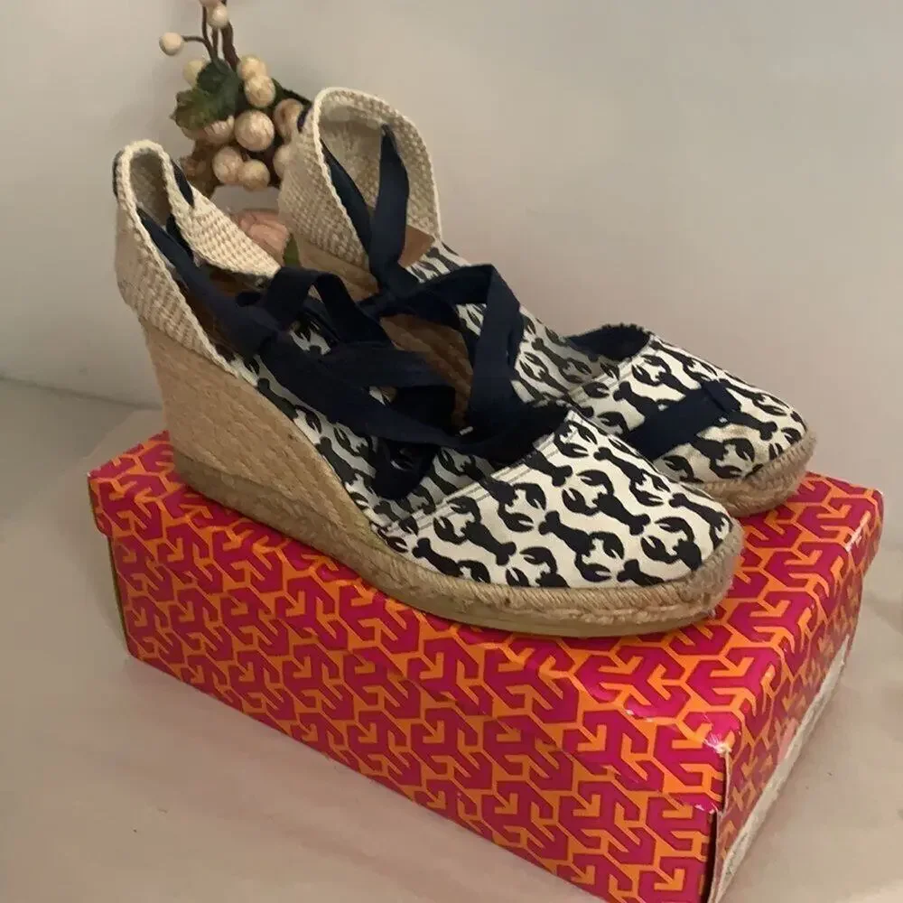 TORY BURCH HIGH WEDGE ESPADRILLE MED NAVY LOBSTER SIZE‎ 10